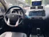 Cần bán gấp Toyota Land Cruiser Prado 2017, màu trắng, nhập khẩu