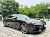 Cần bán lại xe Porsche Panamera 2018, màu nâu, nhập khẩu