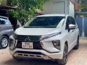 Xe Mitsubishi Xpander đời 2015, màu trắng còn mới