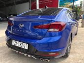 Bán Hyundai Elantra năm sản xuất 2019, màu xanh lam