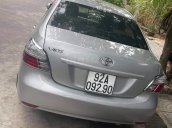 Cần bán xe Toyota Vios 2010, màu bạc xe gia đình, giá 215tr