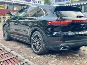 Bán Porsche Cayenne đời 2020, màu đen, giá mềm