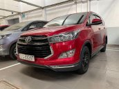 Bán Toyota Innova Venturer đời 2017, màu đỏ số tự động