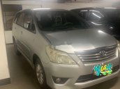 Xe Toyota Innova năm 2012 còn mới, giá tốt