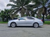 Xe Toyota Camry năm sản xuất 2014 còn mới