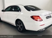 Cần bán xe Mercedes E180 đời 2021, màu trắng còn mới