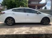 Bán xe Kia Cerato 1.6 AT năm sản xuất 2017, màu trắng số tự động