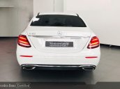 Cần bán xe Mercedes E180 đời 2021, màu trắng còn mới