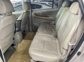 Cần bán lại xe Toyota Innova năm 2015 còn mới, 415tr