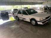 Bán Nissan Bluebird đời 1986, màu trắng chính chủ, 23 triệu