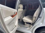 Cần bán Toyota Innova E MT sản xuất năm 2015, giá 415tr