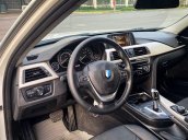 Cần bán gấp BMW 320i sản xuất 2015, nhập khẩu, 899 triệu