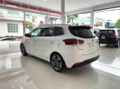 Bán Kia Rondo năm 2017, màu trắng chính chủ