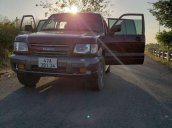 Cần bán xe Isuzu Trooper năm sản xuất 2001, màu đỏ, nhập khẩu còn mới, giá tốt