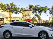 Cần bán lại xe Mazda 3 1.5AT sản xuất năm 2016, màu trắng 