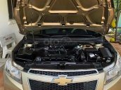 Bán Chevrolet Cruze LS 1.6 MT sản xuất năm 2011, màu vàng cát còn mới