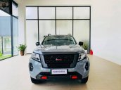 Bán ô tô Nissan Navara đời 2021, màu xanh, giá tốt