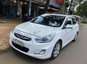 Cần bán gấp Hyundai Accent 1.4 MT đời 2016, màu trắng, nhập khẩu nguyên chiếc