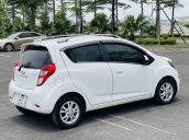 Cần bán xe Chevrolet Spark sản xuất năm 2018, giá tốt, màu trắng