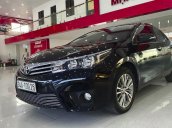 Cần bán Toyota Corolla Altis năm 2015, màu đen còn mới