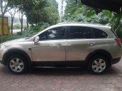 Cần bán xe Chevrolet Captiva năm sản xuất 2010 còn mới giá cạnh tranh