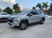 Bán Mitsubishi Xpander Cross đời 2021, màu bạc, xe nhập