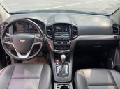 Cần bán xe Chevrolet Captiva đời 2017, màu đen số tự động, 523tr