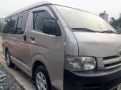 Cần bán Toyota Hiace sản xuất 2006, màu ghi vàng