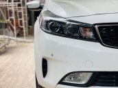 Xe Kia Cerato 2017, màu trắng, giá chỉ 475 triệu