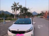 Bán Kia Cerato đời 2018, màu trắng, 435tr