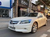 Cần bán Honda Accord cũ đời 2012, màu trắng, nhập khẩu nguyên con