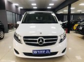 Mercedes-Benz V250 model 2017, xe 1 chủ có VAT cao