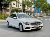 Cần bán gấp Mercedes C250 2015, màu trắng