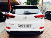 Cần bán Hyundai Tucson 2.0AT 2016, màu trắng