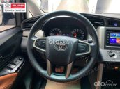 Cần bán xe Toyota Innova năm sản xuất 2018, màu bạc, giá tốt 575tr