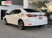 Bán xe Toyota Corolla Altis 1.8G sản xuất năm 2017, màu trắng, 635 triệu