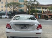 Mercedes-Benz E180 lướt chính hãng An Du màu trắng, trang bị option vô biên, siêu lướt, hỗ trợ 75% giá trị xe