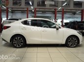 Cần bán lại xe Mazda 2 2017, màu trắng, giá cực tốt