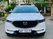 Cần bán gấp Mazda CX 5 2.0 2018, màu trắng