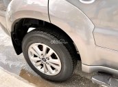 Cần bán Ford Escape XLT 4WD model 2012