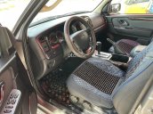 Cần bán Ford Escape XLT 4WD model 2012