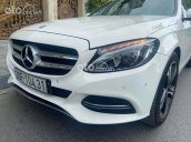 Bán ô tô Mercedes C200 năm 2015, màu trắng, giá chỉ 950 triệu