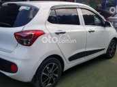 Cần bán xe Hyundai Grand i10 năm 2016, nhập khẩu nguyên chiếc