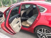 Cần bán xe Kia Cerato 2019, màu đỏ, 550tr