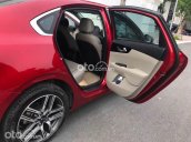 Cần bán xe Kia Cerato 2019, màu đỏ, 550tr