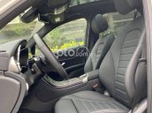 Bán Mercedes Benz GLC300 new 99,9% vừa đăng kí biển số, chưa đi km nào, giá cực ưu đãi, trả góp 75%, bảo hành chính hãng