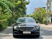 Chính chủ bán Mercedes E200 2018, màu đen số tự động