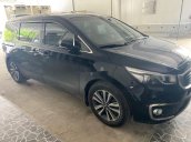 Cần bán lại xe Kia Sedona năm sản xuất 2017 còn mới