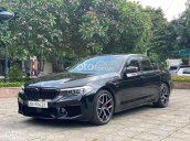 Bán ô tô BMW 520i sản xuất 2019, màu đen