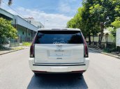 Bán Cadillac Escalade Platinum 6.2 máy xăng sản xuất cuối 2015 model 2016 (Form mới )